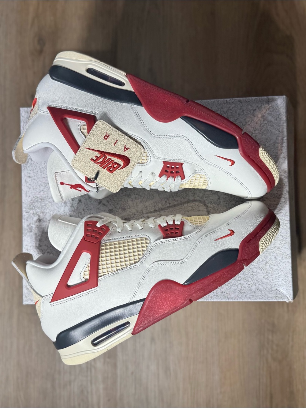 Jordan 4 Retro OG Nigel Sylvester
Brick After Brick (sz 15) - Picture 7 of 8
